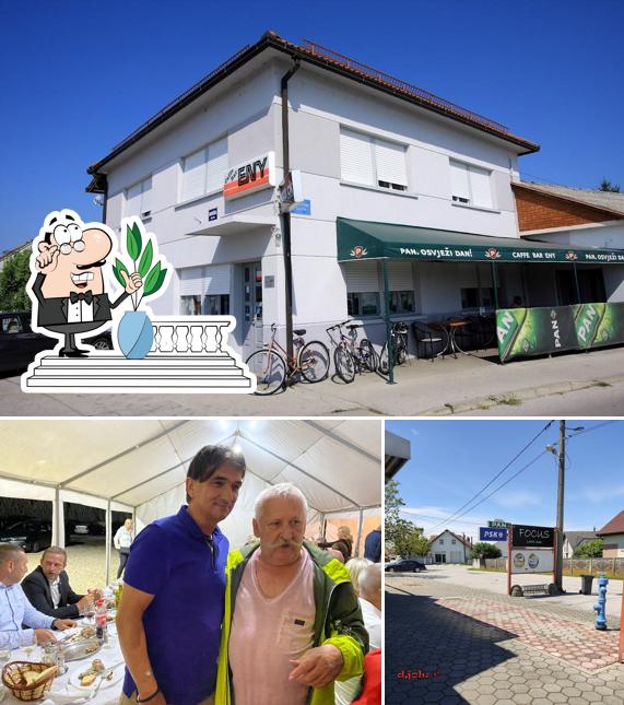 L'extérieur de Cafe Eny