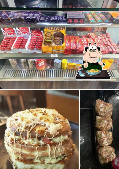 Meals at Mitroon Cafe