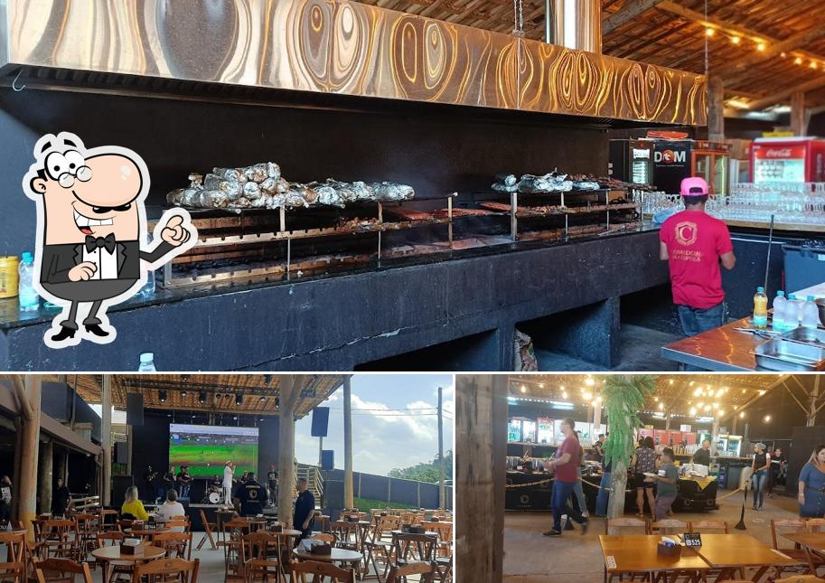 O interior do Comodoro Steak Bar e Restaurante - Mairiporã