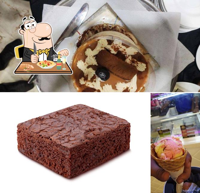 Chocolate mousse at Baskin Robbins - Ice Cream Desserts