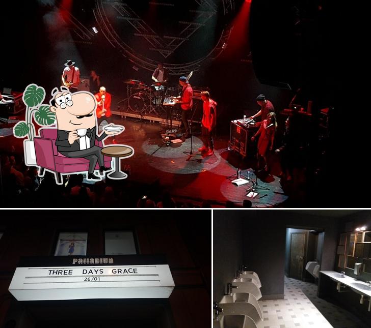 Installez-vous à l'une des tables de Palladium Riga