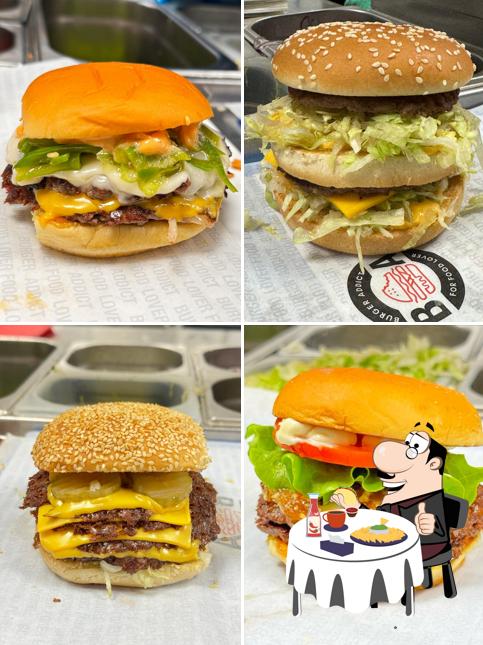 Dégustez l'un des hamburgers servi à Burger Addict Combs-la-Ville
