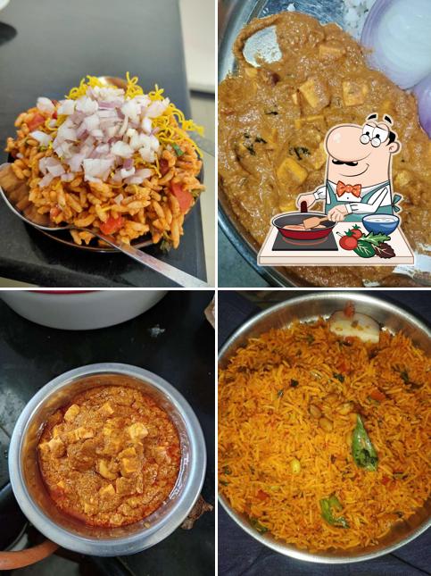 Chicken curry at SRI LAXMI NIVAS FAMILY RESTAURANT