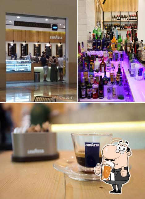 Puoi goderti un rinfrescante bicchiere di birra chiara o scura