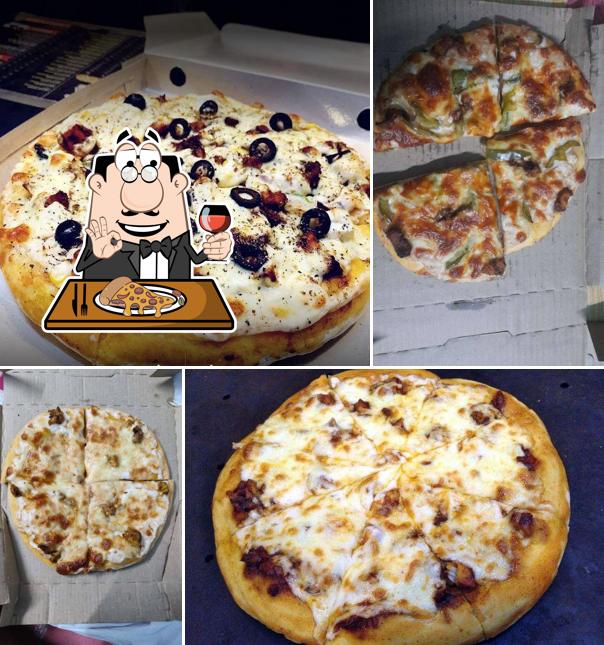 Order various variants of pizza