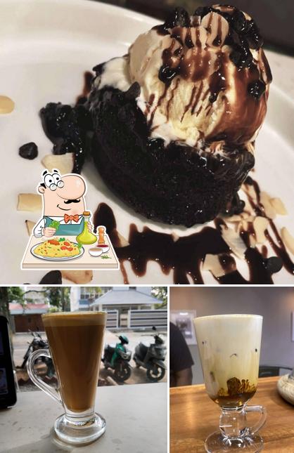 Chocolate mousse at Double Quotes Coffee Space Dine In 4th Main Road Anna Nagar