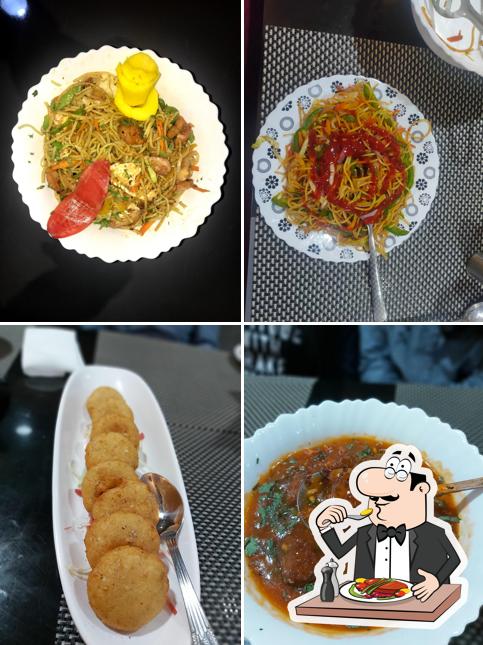 Downtown Restaurant -Veg. & Non Veg/Best Catering/Family Restaurant/Indian & Chinese/Best Restaurant in Tanda