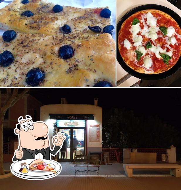 Ordina tra le svariate varianti di pizza