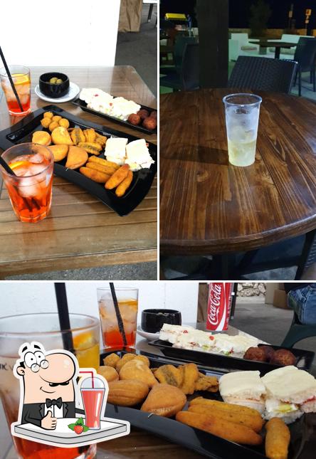 Goditi qualcosa da bere a Chiosco Grotta Verde