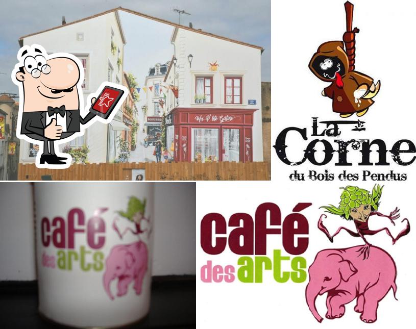 Le Café Des Arts