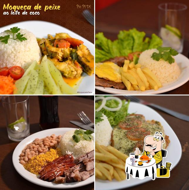 Comida em Restaurante Pópidi