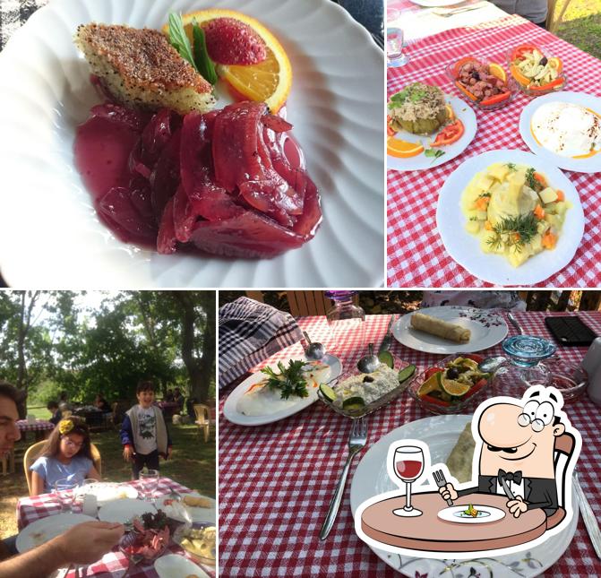 Plats à ARTEMIS RESTORAN