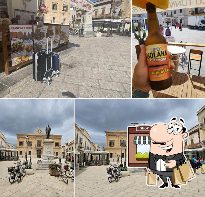 Goditi la vista dall'area esterna di Tuna fish city