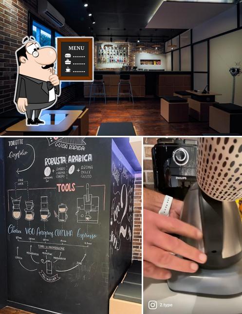 Leggi il menu sulla lavagna