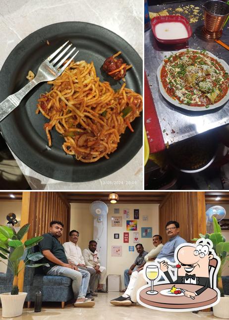 The image of Dubey ji ka chaska’s food and interior