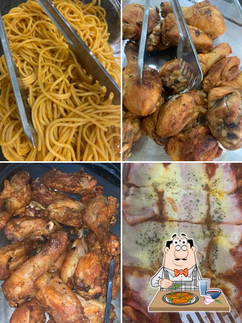 Asas de frango em Revolution Refeições