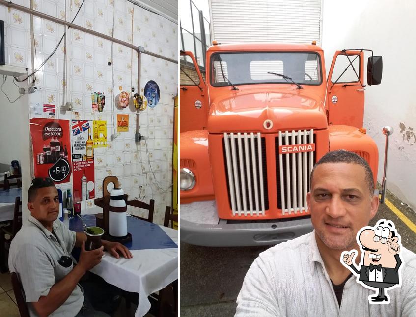 O interior do Bar e Restaurante Vitória