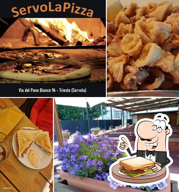 Toast al formaggio al ServoLa Pizza e Panini