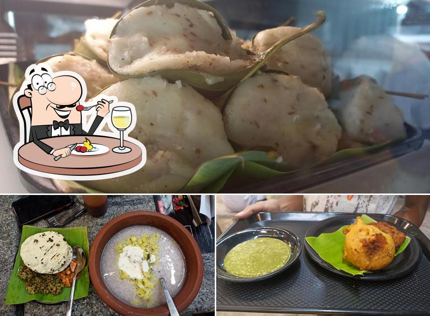 Food at Achayan's chai point