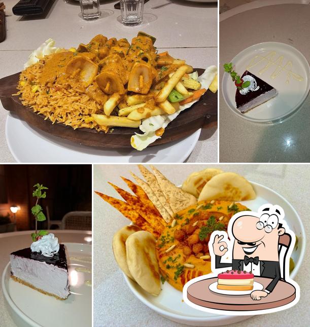 Cheesecake at Mocha Vidyanagar