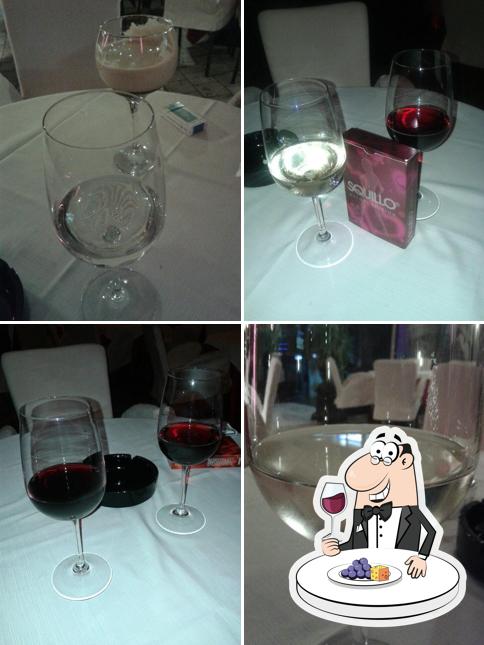 Karaoke Music Bar 3 e 1/2