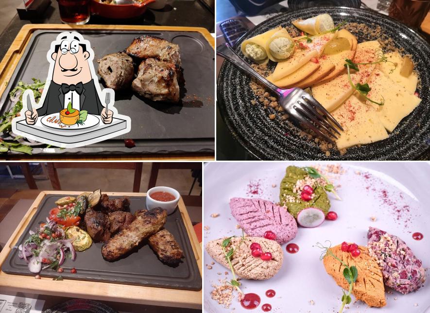 Plats à Puri Chveni