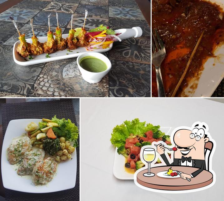 Food at Iconic Resto Pub