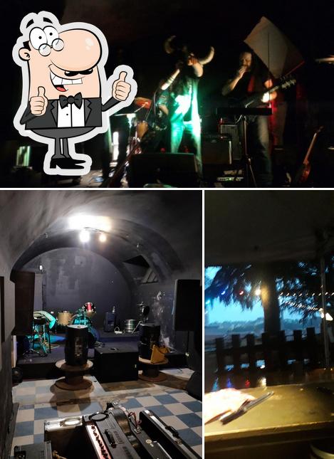 Ecco una foto di La Base