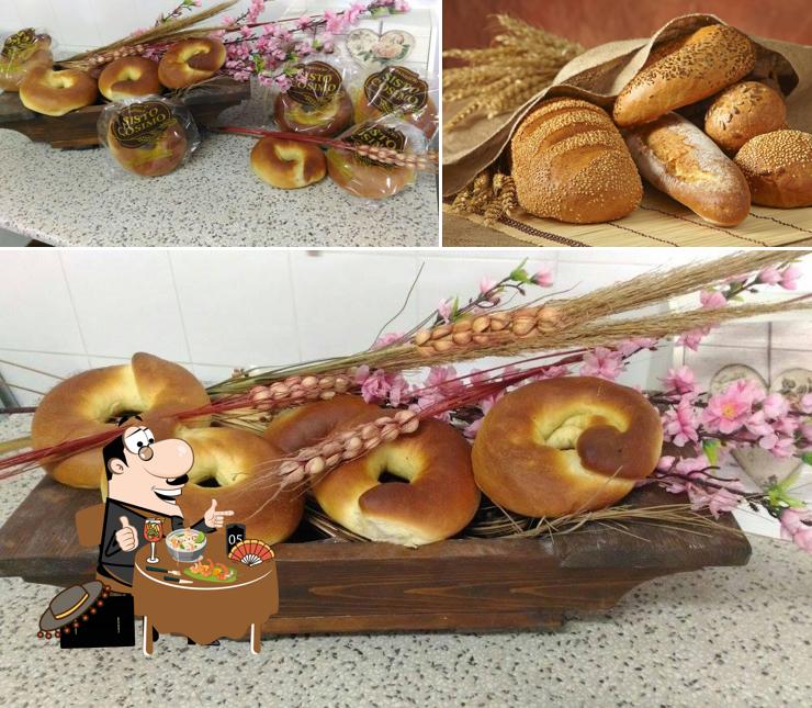 Cibo al PANIFICIO SISTO COSIMO DI VITERITTI ANGELA