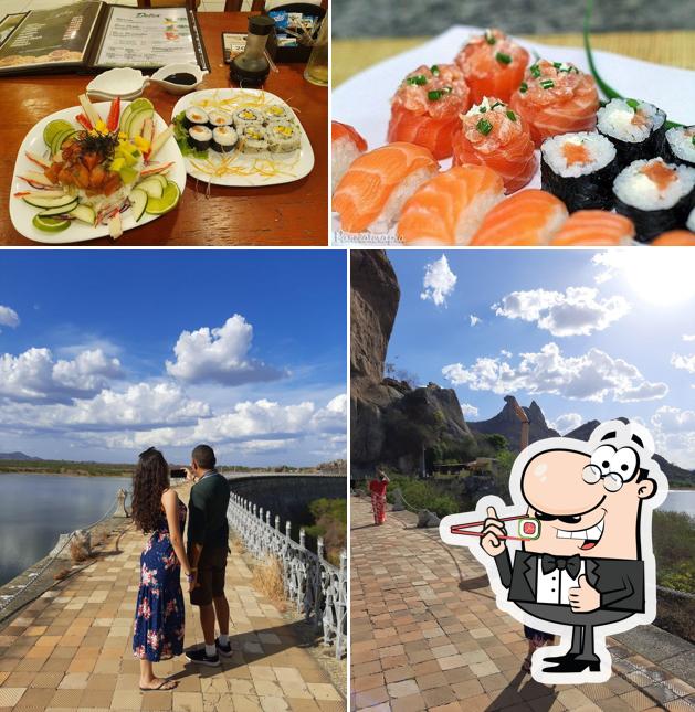 Peça diferentes opções de sushi