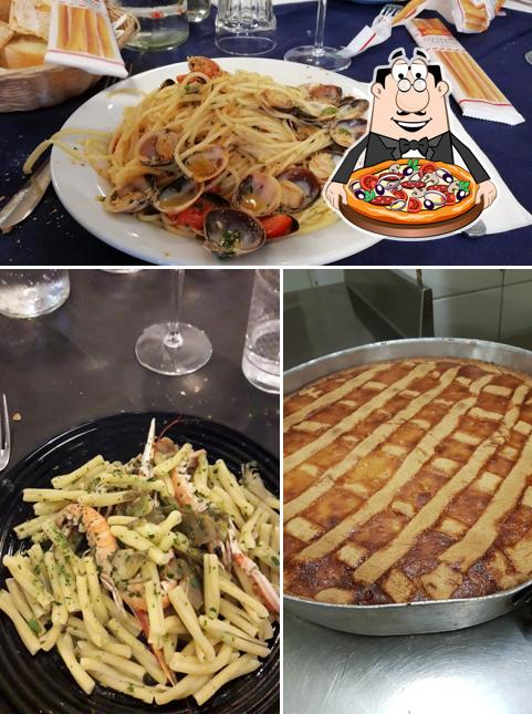 Prenditi una pizza a Trattoria Paradiso di Nervi