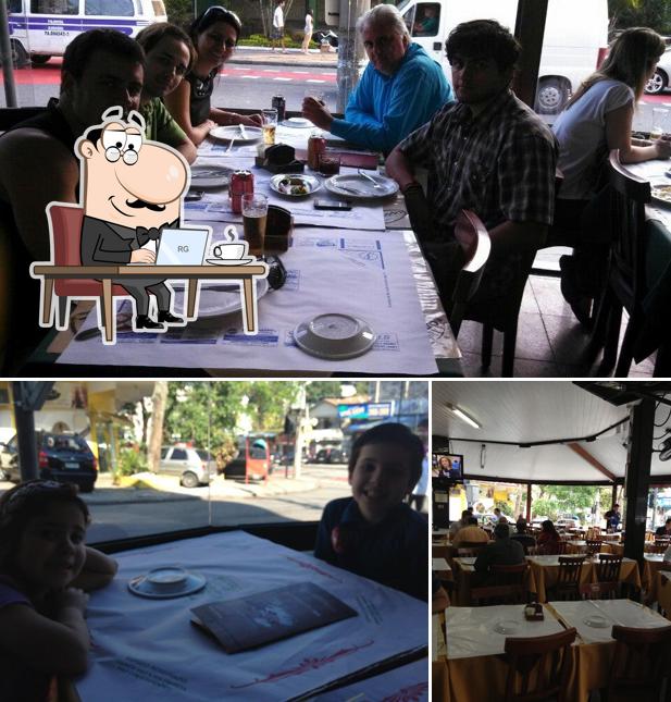 O interior do Restaurante Chua da Ilha