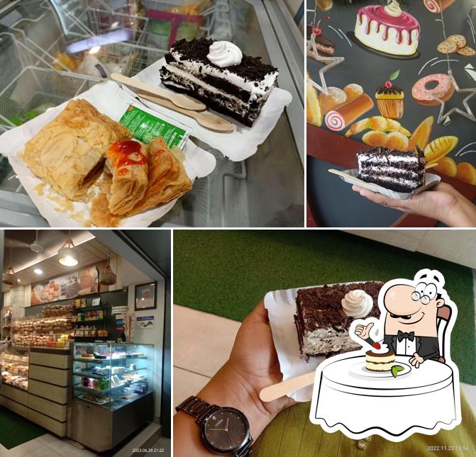 Tiramisu at Hindustan Bakery (Mahavir College Branch)