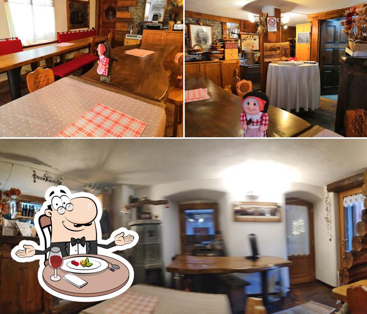 Vedi questa foto di Bar du Centre