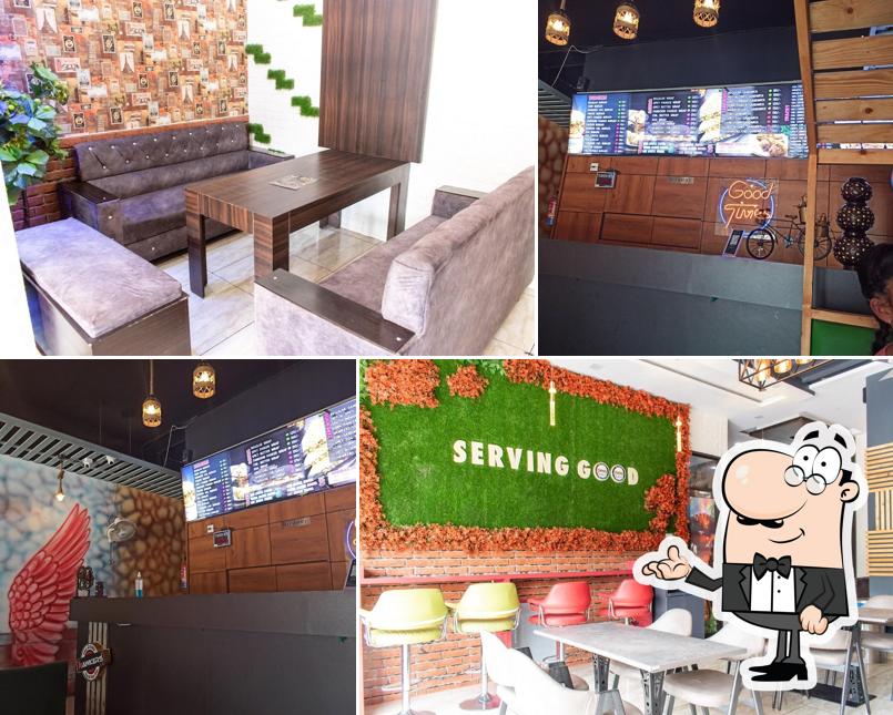 Check out how Pizza360° Best Restaurant, Pizza Restaurant, Fast Food Restaurant, Snacks Restaurant looks inside