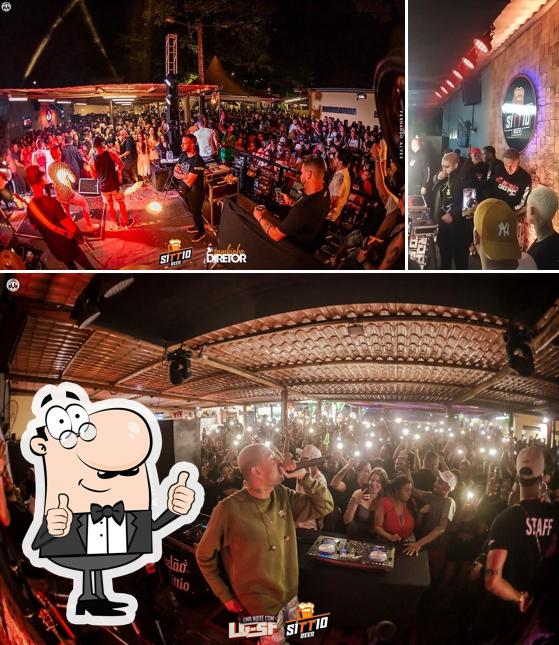 See this picture of Esquina Beer