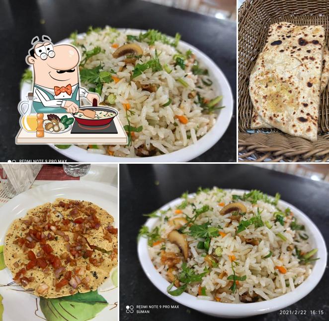 Fried rice at Pallavi Veg Restaurant (Authentic taste from Gulbarga)