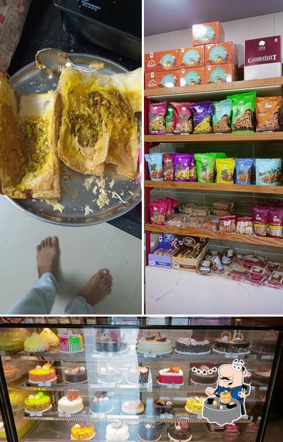 Food at Atul Bakery Sadhu Vasvani Road, Rajkot