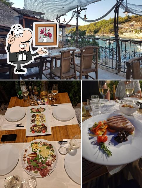 Siediti a un tavolo di KONOBA ARSENOL