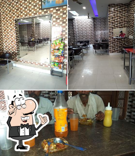 Ridhi Sidhi Pizza Hub