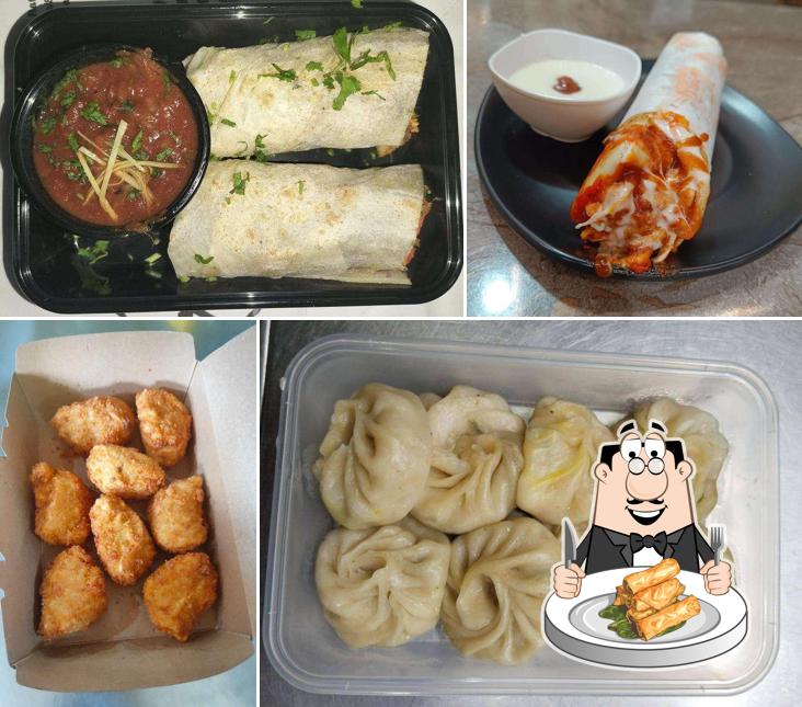 T3 - Rolls & Momos