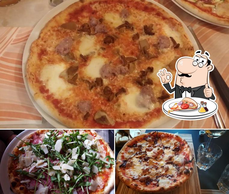 Ordina tra le svariate varianti di pizza