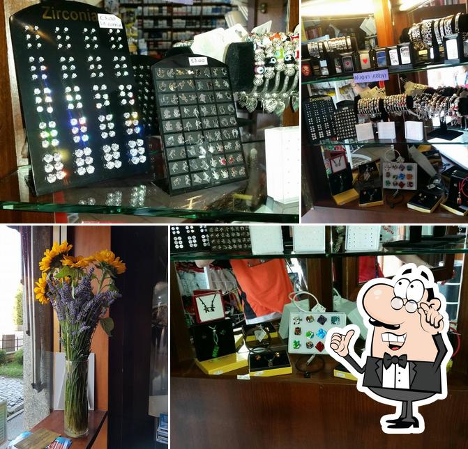 Aroma di tabacco e caffe'"