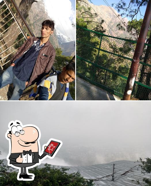 Check out how Cafe Coffee Day - Ardh Kuwari looks outside