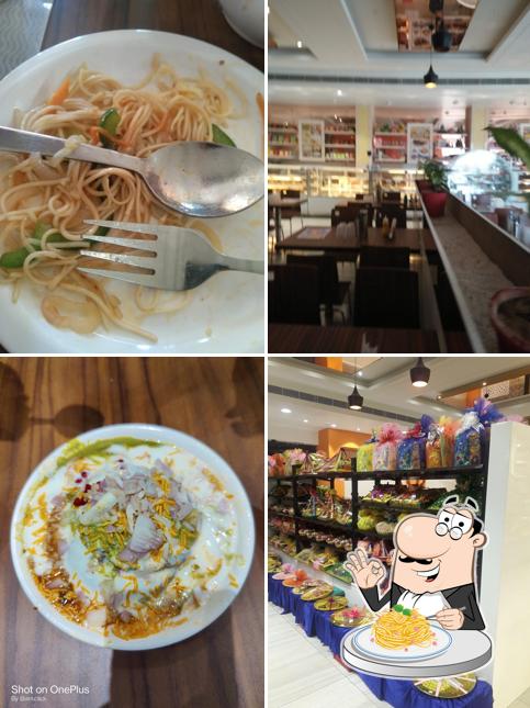 Spaghetti carbonara at H o t e l R o m a n z a