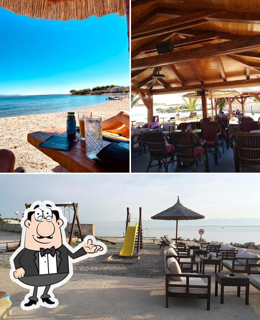 Siediti a un tavolo di Ritam Bar