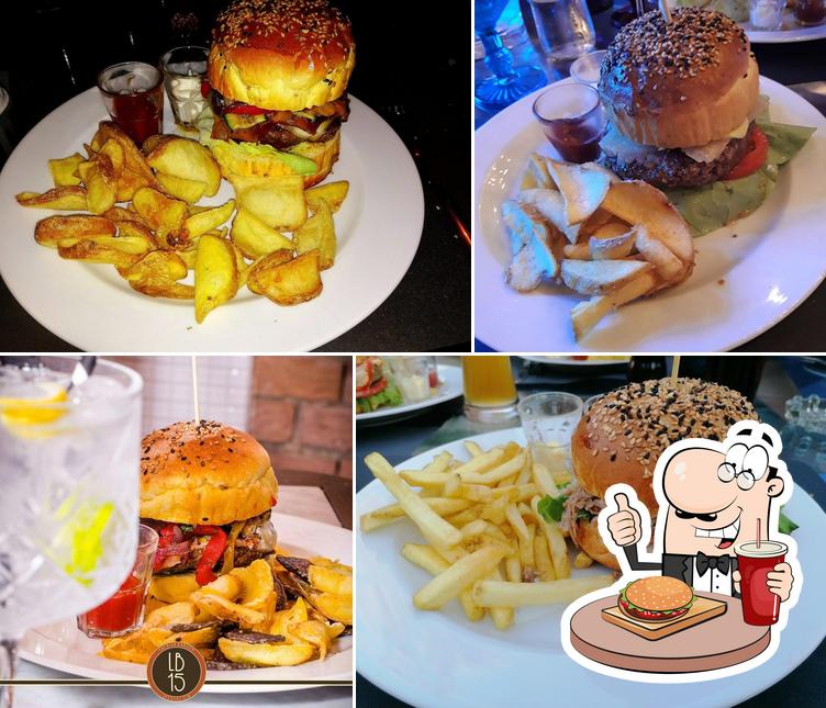 Concediti un bell'hamburger a Libra 15