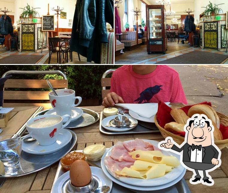 Découvrez l'intérieur de Café Raimann