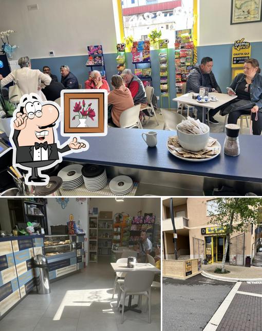 Blue Bar di Matteo Lanini