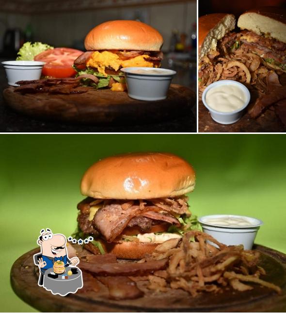 Sanduíche de carne de porco desfiada em 